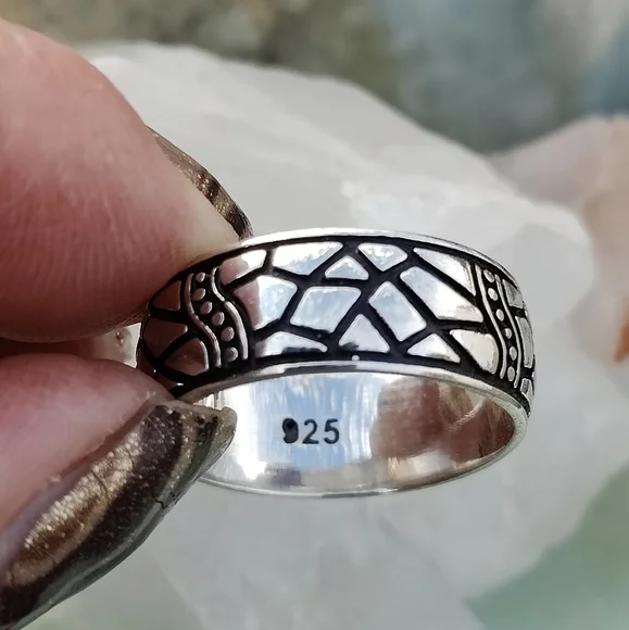 Indonesian Bali Style SOLID Sterling Silver .923 Man's Ring, size 10